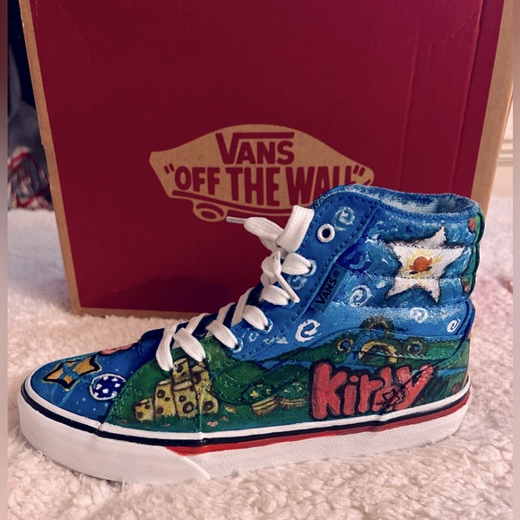 Custom Vans - Picture 4 of 15